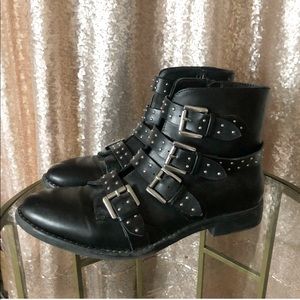 Steve Madden Pursue Buckle Booties